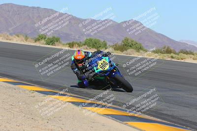 media/Oct-30-2022-CVMA (Sun) [[fb421c3cec]]/Race 11 Amateur Supersport Open/